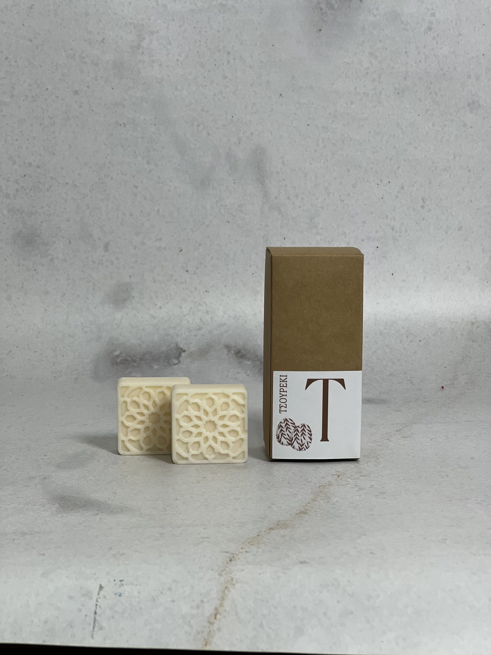 wax melts τσουρεκι